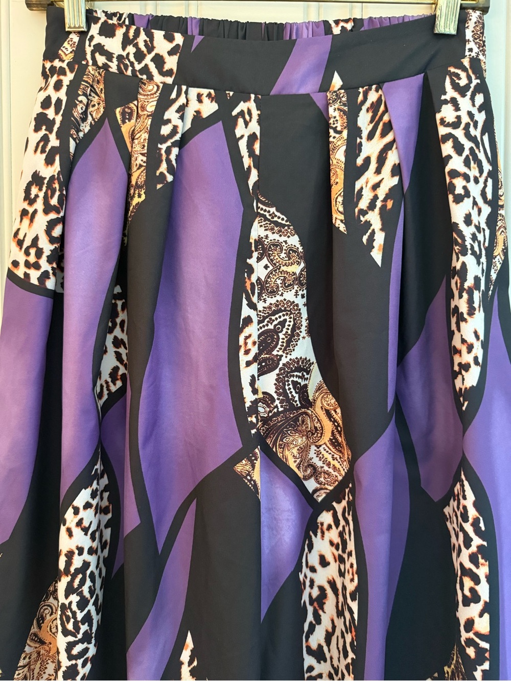 Women's Purple Patterned Wide-Leg Pants with Animal Print Accents - Picture 3 of 6